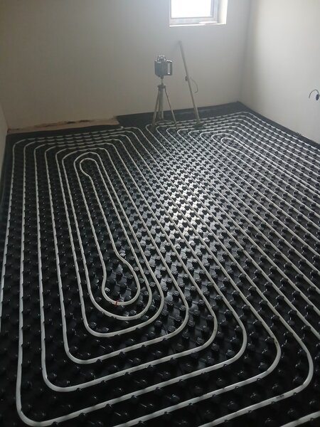 Domnesti, strada Fortului, TVA inclus, ultima casa, negociabil.